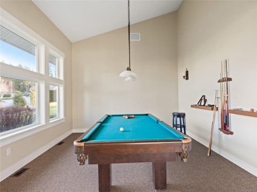 #62-5251 Island Hwy West, Qualicum Beach, BC 