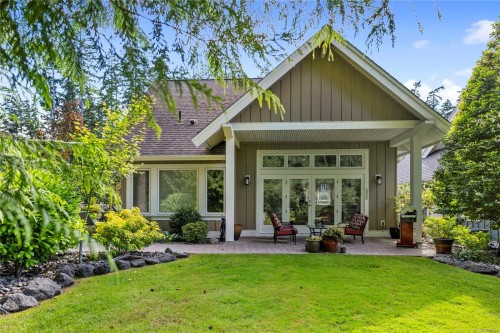 #62-5251 Island Hwy West, Qualicum Beach, BC 