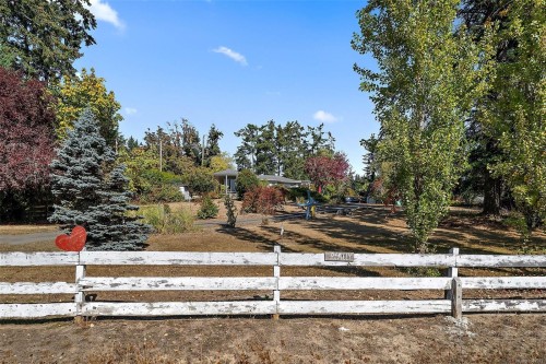 675 Kilmalu Rd, Mill Bay, BC 