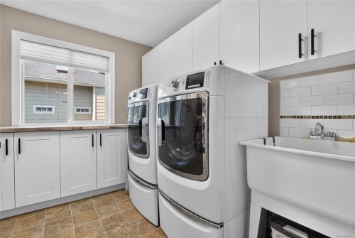 4675 Davenport Rd, Cowichan Bay, BC 