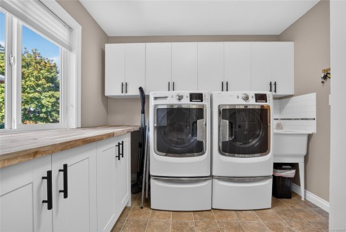 4675 Davenport Rd, Cowichan Bay, BC 