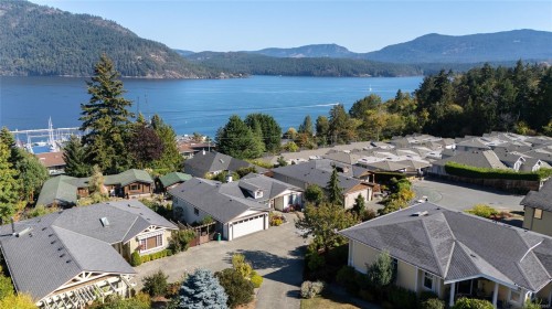4675 Davenport Rd, Cowichan Bay, BC 