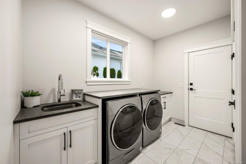 #4-2880 Arden Rd, Courtenay, BC 