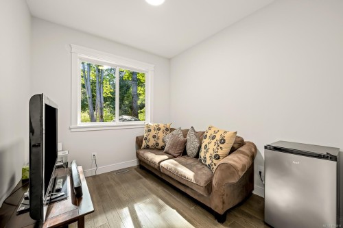 #4-2880 Arden Rd, Courtenay, BC 