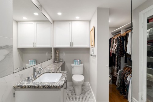 1030 St. Charles St, Victoria, BC 