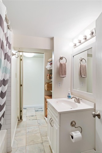 1030 St. Charles St, Victoria, BC 