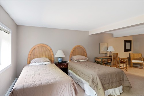 1030 St. Charles St, Victoria, BC 