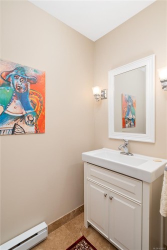 1030 St. Charles St, Victoria, BC 