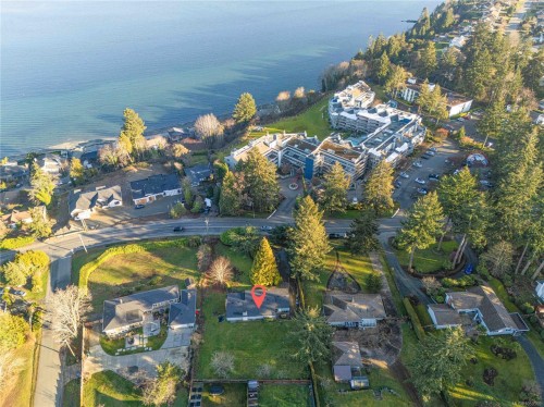 2555 Departure Bay Rd, Nanaimo, BC 