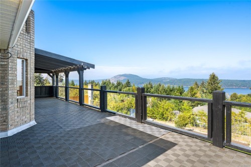 8108 Southwind Dr, Lantzville, BC 