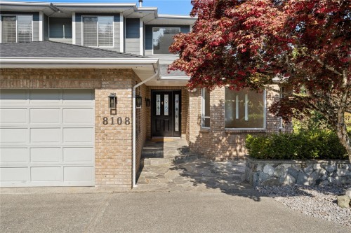 8108 Southwind Dr, Lantzville, BC 