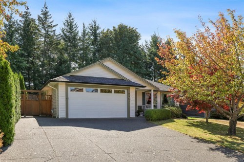 2561 Hebrides Cres, Courtenay, BC 