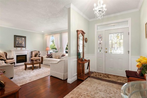 2561 Hebrides Cres, Courtenay, BC 