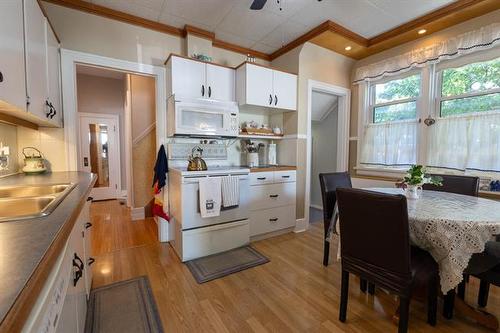 459 Inkster Blvd, Winnipeg, MB 