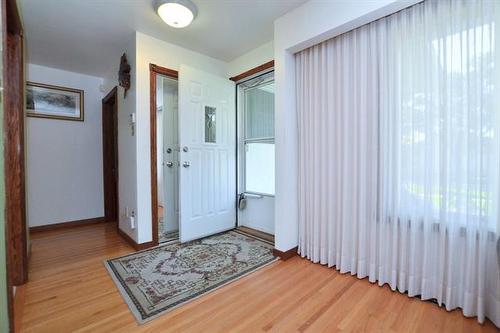 91 Buttercup Ave, Winnipeg, MB 