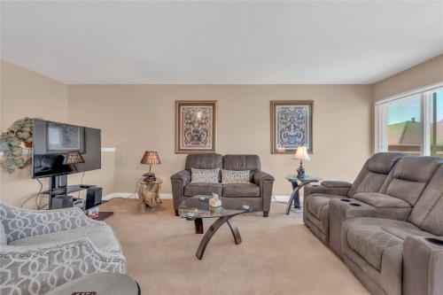 175-3948 Finnerty Road, Penticton, BC 