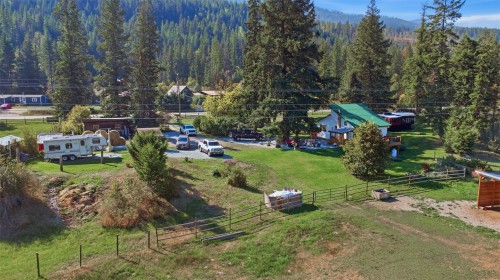 1385 6 Highway, Cherryville, BC 