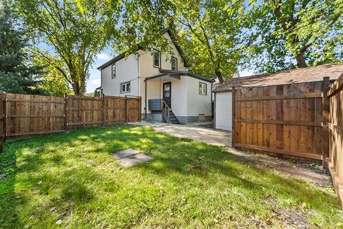 159 Kilbride Ave, Winnipeg, MB 