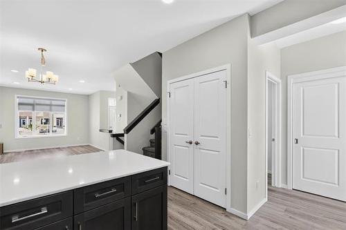 80 Ken Oblik Dr, Winnipeg, MB 