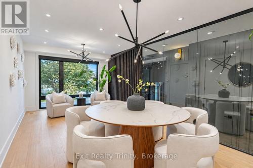 152 Sheldon Avenue, Toronto, ON 