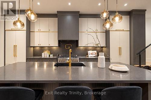 152 Sheldon Avenue, Toronto, ON 