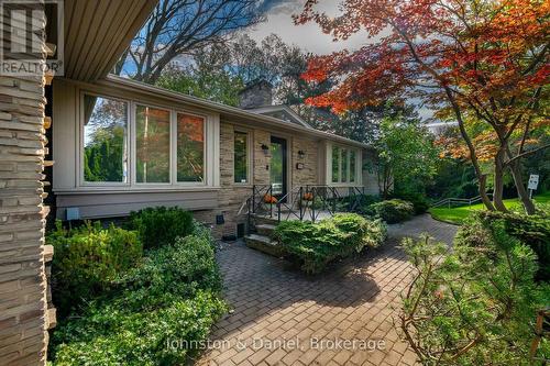 901 Duplex Avenue, Toronto, ON 