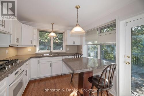 901 Duplex Avenue, Toronto, ON 