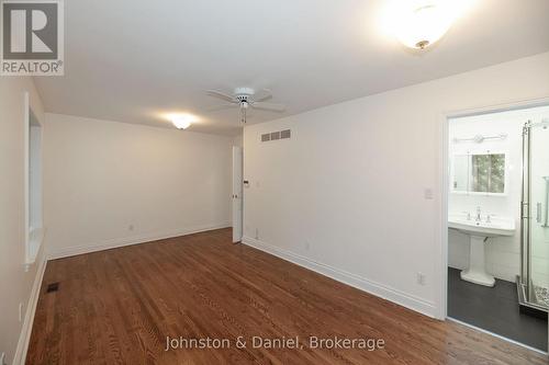 901 Duplex Avenue, Toronto, ON 
