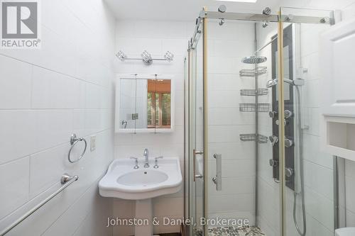 901 Duplex Avenue, Toronto, ON 