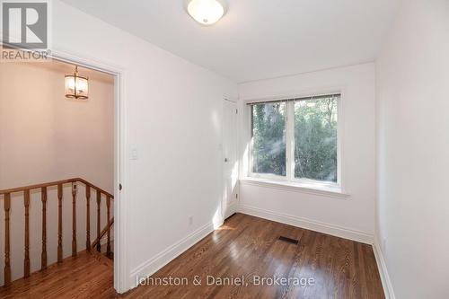 901 Duplex Avenue, Toronto, ON 