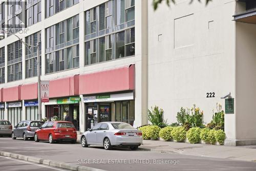 313 - 222 The Esplanade, Toronto, ON 