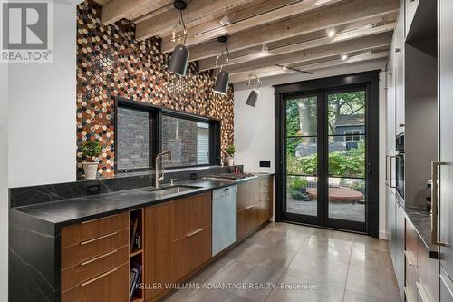 84 Kingsmount Park Road, Toronto, ON 
