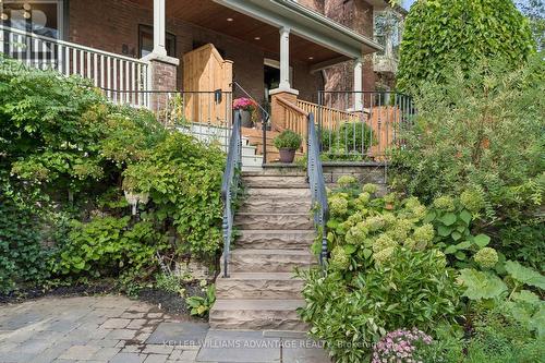 84 Kingsmount Park Road, Toronto, ON 
