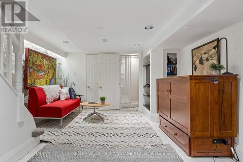 84 Kingsmount Park Road, Toronto, ON 