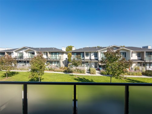 25-1102 Cameron Avenue, Kelowna, BC 