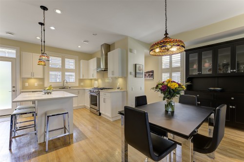 25-1102 Cameron Avenue, Kelowna, BC 