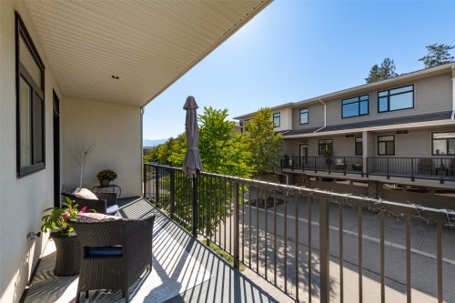 25-1102 Cameron Avenue, Kelowna, BC 