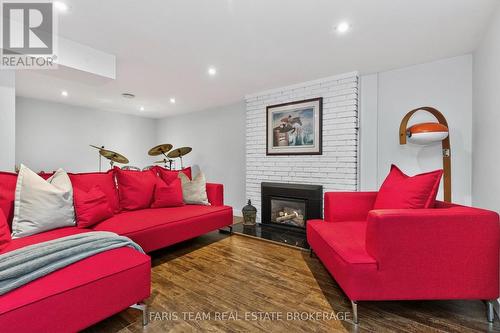 44 Jeffery Street, Penetanguishene, ON 