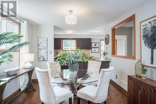 Great flow throughout - 584 Hayward Crescent, Milton, ON 