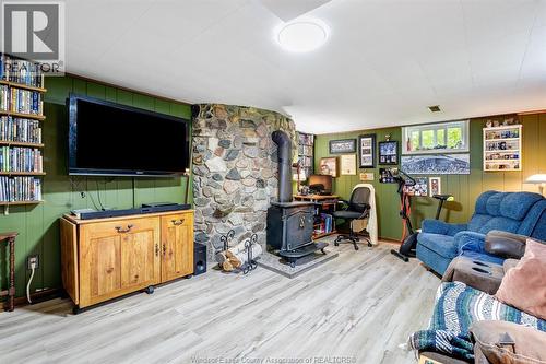 27 Mersea Rd 12, Leamington, ON 