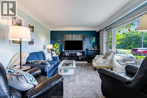 27 Mersea Rd 12, Leamington, ON 