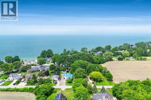 27 Mersea Rd 12, Leamington, ON 