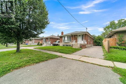 MAIN - 117 CABOT STREET , Oshawa, Ontario L1J 5R8