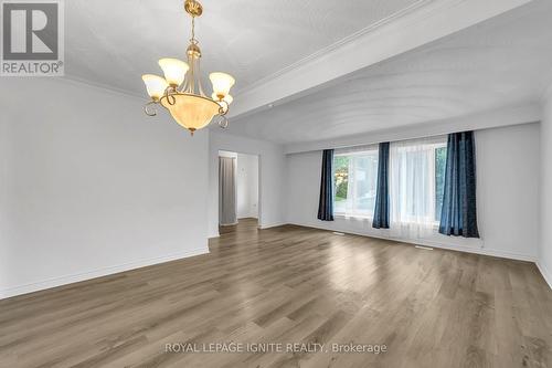 MAIN - 117 CABOT STREET , Oshawa, Ontario L1J 5R8 5