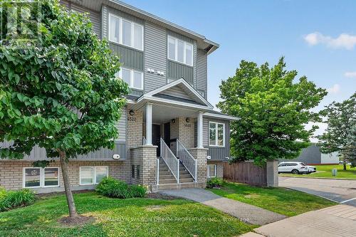 D - 4522 Innes Road, Ottawa, ON 
