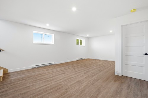 Salle familiale - 403 Rue Sylvestre, Saint-Simon, QC 