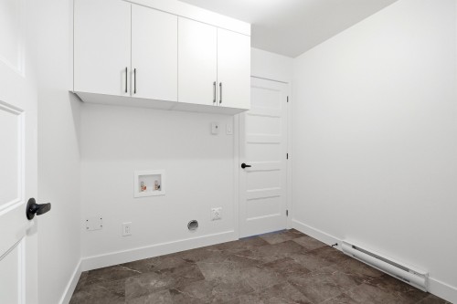 Salle de lavage - 403 Rue Sylvestre, Saint-Simon, QC 