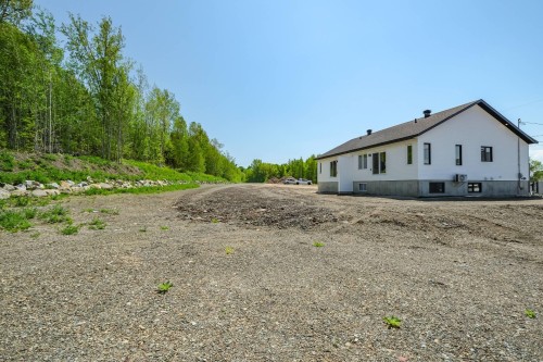Cour - 403 Rue Sylvestre, Saint-Simon, QC 