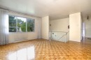 Salon - 905 Rue Paris, Brossard, QC 