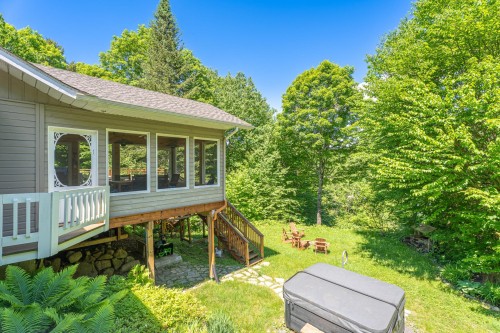Balcon - 7005 Imp. Du Lac-Carré, Sainte-Agathe-Des-Monts, QC 